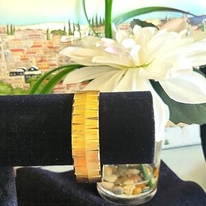 Monet Vintage gold bracelet